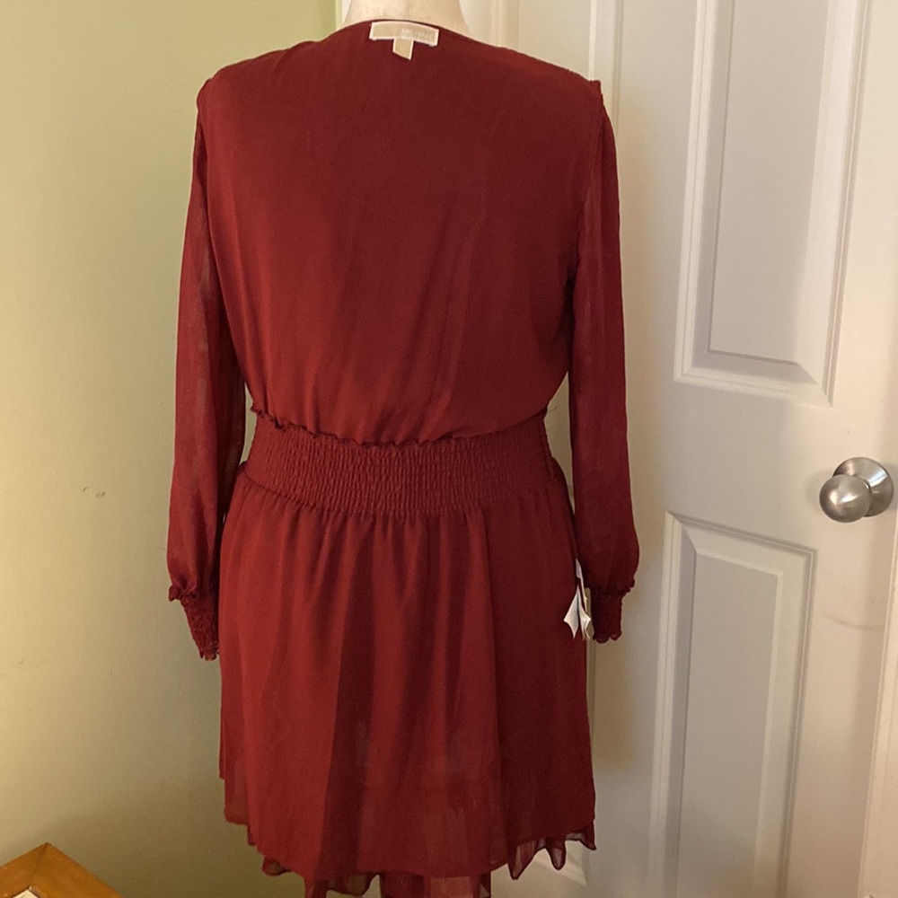 Michael Kors NWOT burgundy silver metallic ruffled long sleeve holiday dress - Picture 7 of 16